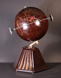 Colonial Globe